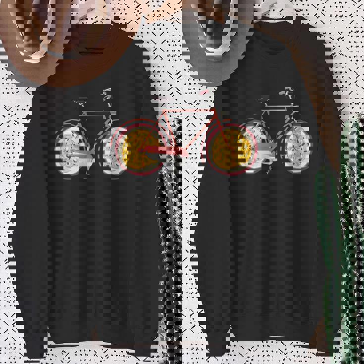 パッションフルーツ 季節 くだもの 自転車 冒険 運動 サイクリスト 散策 果物好き 健康 利点 免疫 ブースト スウェットシャツ 年配の女性への贈り物