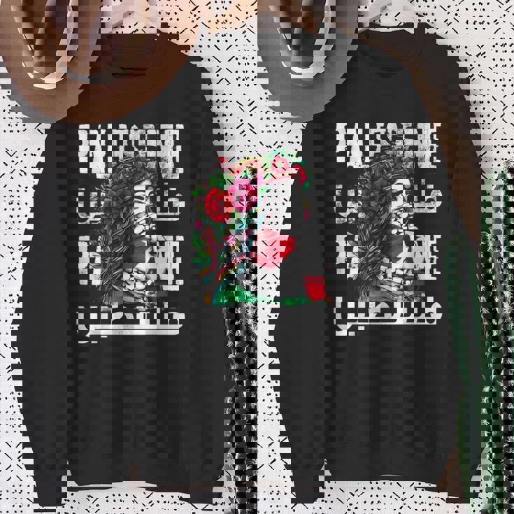 パレスチナのバンダナを持つパレスチナの少女 パレスチナ人 スウェットシャツ 年配の女性への贈り物