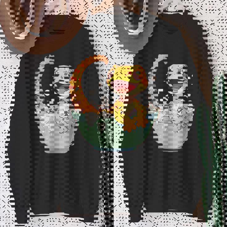 ヒョウモントカゲモドキ シャワー かわいい 野生動物 トカゲ スウェットシャツ 年配の女性への贈り物