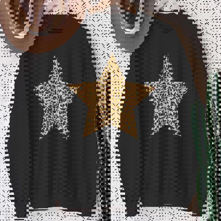 ヒョウ柄 アニマルプリント 星 スウェットシャツ 年配の女性への贈り物