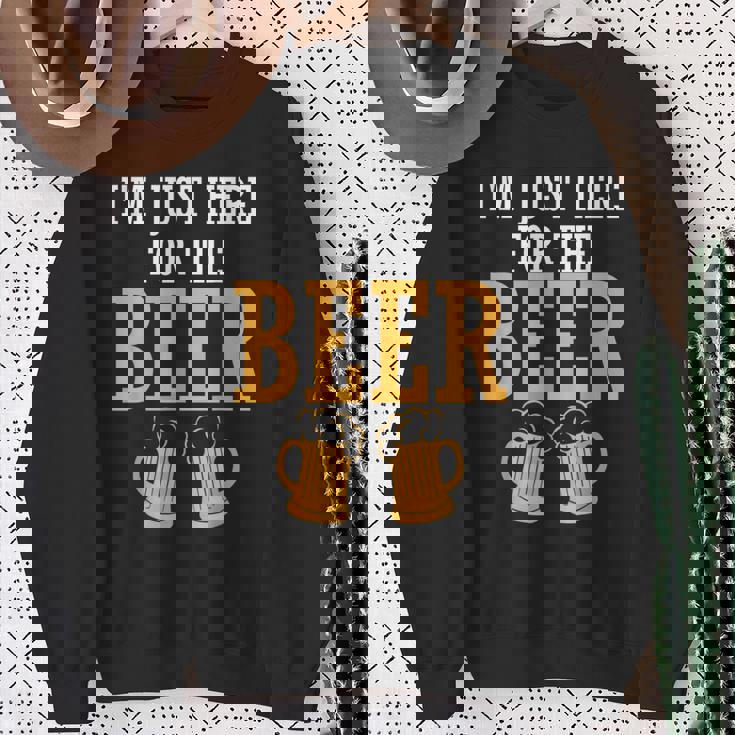 ビール好きのシャツビール好きにはたまらない スウェットシャツ 年配の女性への贈り物