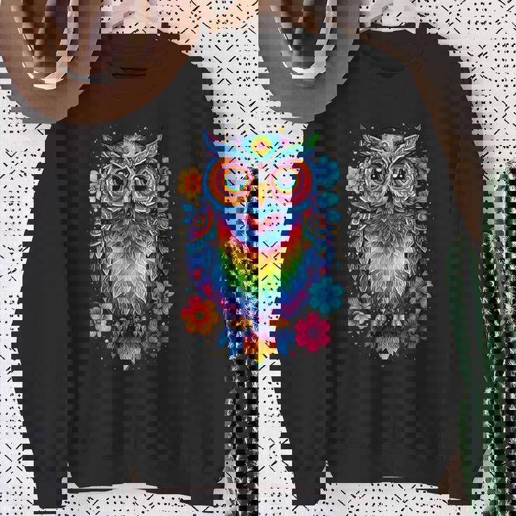 フクロウと花 カラフルなアートワーク フクロウの恋人 スウェットシャツ 年配の女性への贈り物