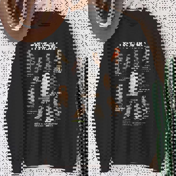 フクロウの種類 教育コレクション かわいいフクロウ愛好家 面白い スウェットシャツ 年配の女性への贈り物