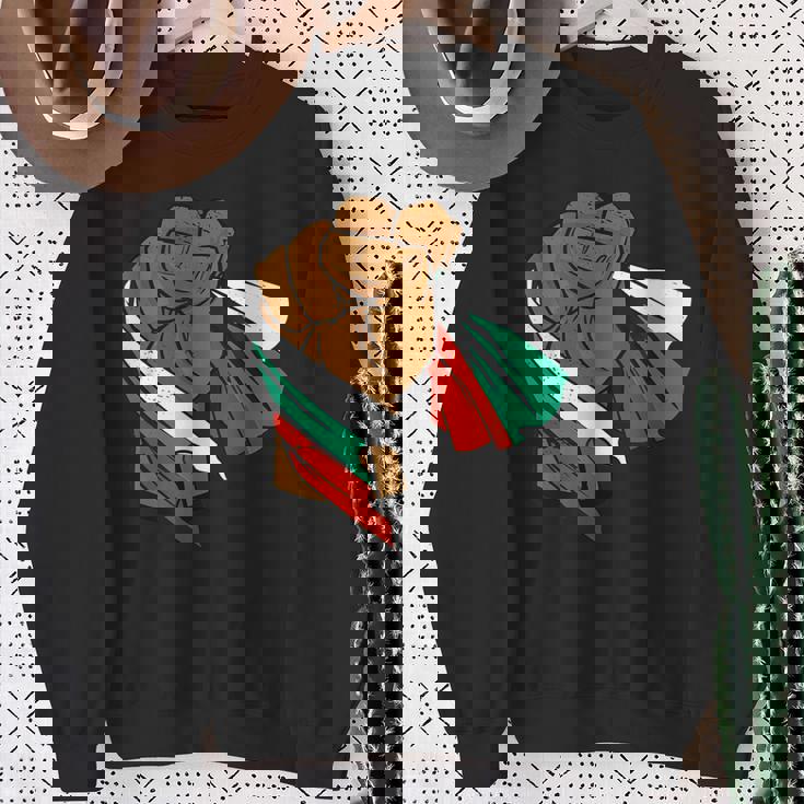 ブルガリア 国旗 パワーハンドフィスト ブルガリアルーツ ブルガリアプライド スウェットシャツ 年配の女性への贈り物