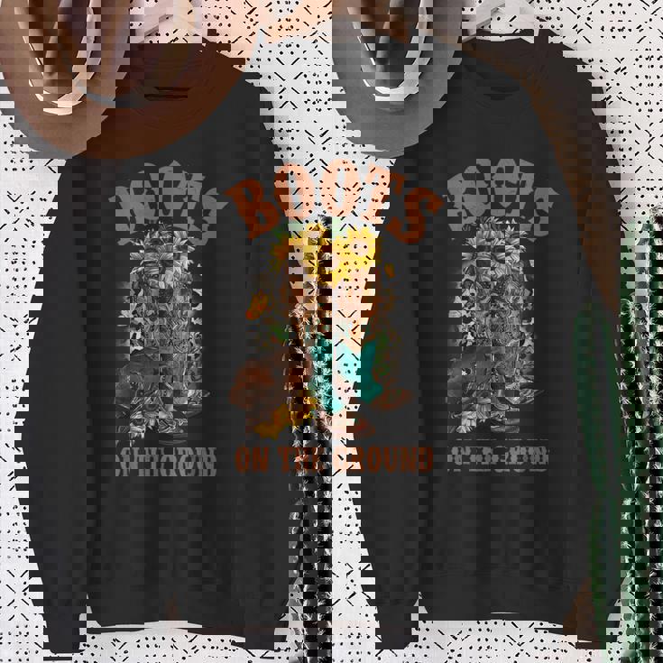 ブーツ オン ザ グラウンド ウエスタン サザン カントリー ロデオ カウガール スウェットシャツ 年配の女性への贈り物