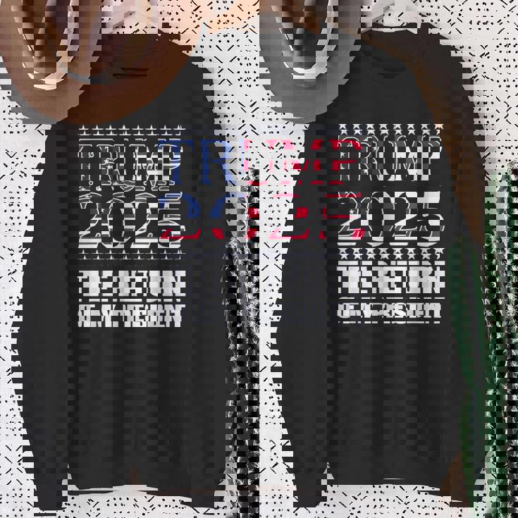 プロトランプシャツ2024 大統領トランプの帰還 2025 スウェットシャツ 年配の女性への贈り物