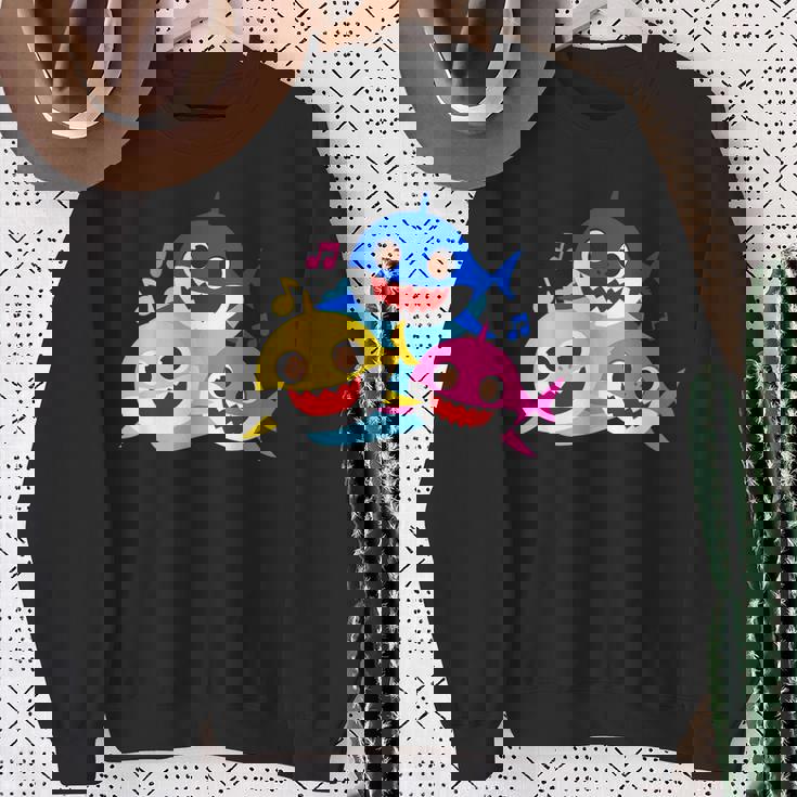 ベイビーシャーク・パパとママとサメなぞく・プレゼント・キッズ・メンズ・ウーマン家族系 スウェットシャツ 年配の女性への贈り物