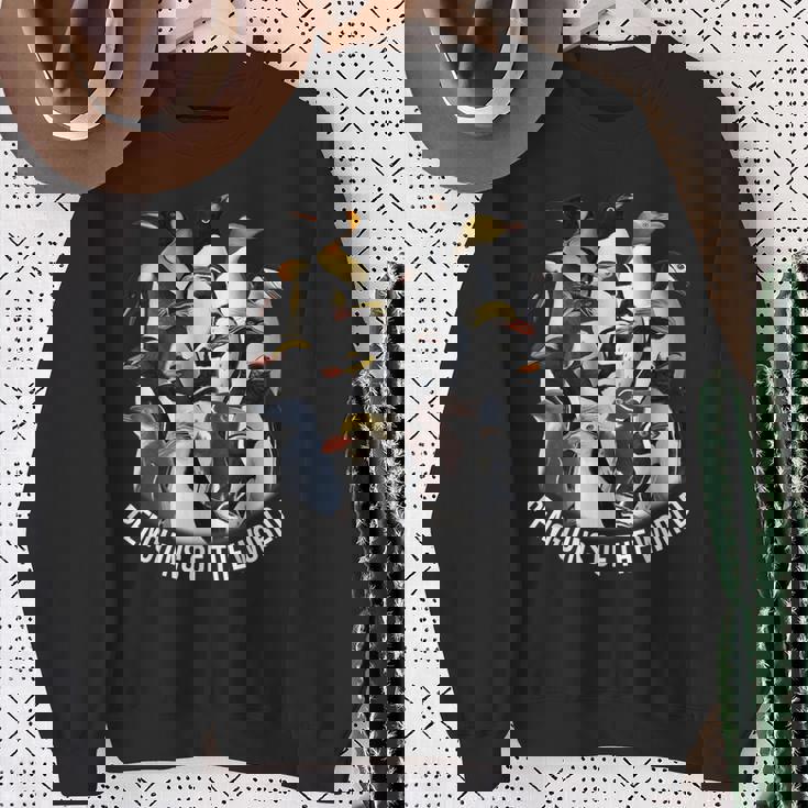 ペンギンアート 世界のペンギン ギフト スウェットシャツ 年配の女性への贈り物