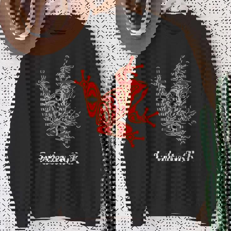 ペンドルトン、またはレッドブラックフロッグ ネイティブアメリカン パシフィックnw スウェットシャツ 年配の女性への贈り物