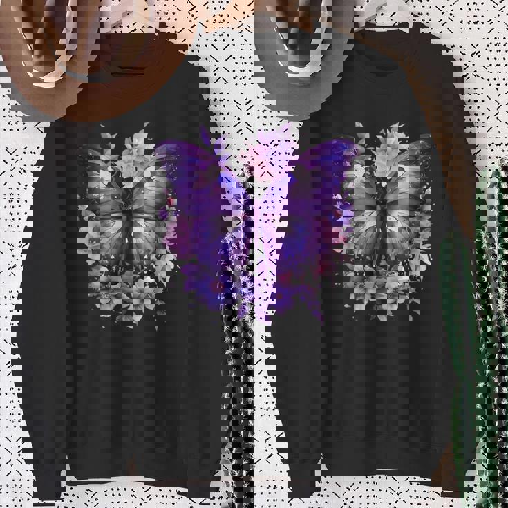 ボヘミアン パープルバタフライ レトロ 魔女の蛾 ヴィンテージ ラベンダー スウェットシャツ 年配の女性への贈り物