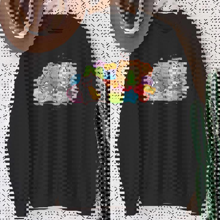 ボンレス犬とボンレス猫 カラフルスナック スウェットシャツ 年配の女性への贈り物