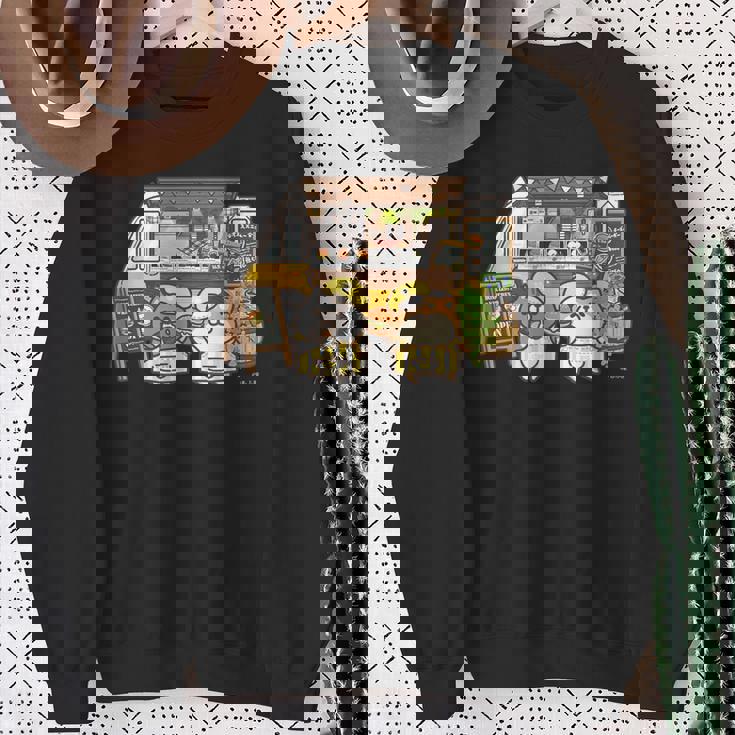 ボンレス犬とボンレス猫 キッチンカー ダークカラー スウェットシャツ 年配の女性への贈り物