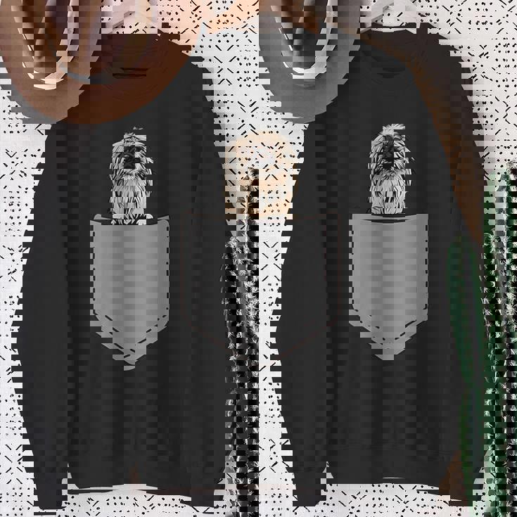 ポケットに入った面白いペキニーズ犬 犬愛好家 スウェットシャツ 年配の女性への贈り物