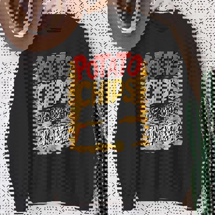 ポテトチップスは常に答えです スナック愛好家 ポテトチップス スウェットシャツ 年配の女性への贈り物