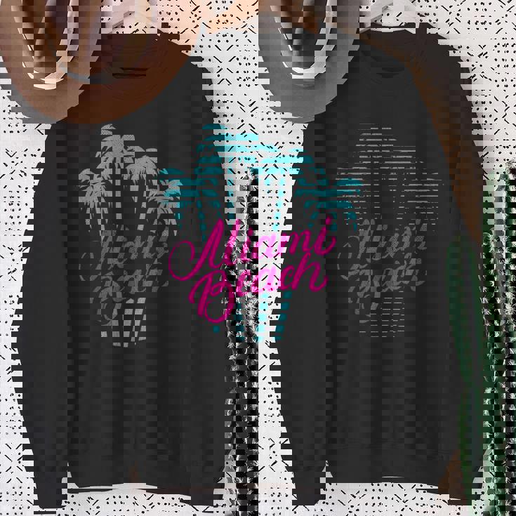 マイアミビーチのバケーションのお土産 80´Sマイアミビーチ スウェットシャツ 年配の女性への贈り物