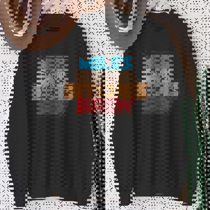 マイルス・デイビス・ビッチズ・ブリュー・ディストレストッド スウェットシャツ 年配の女性への贈り物