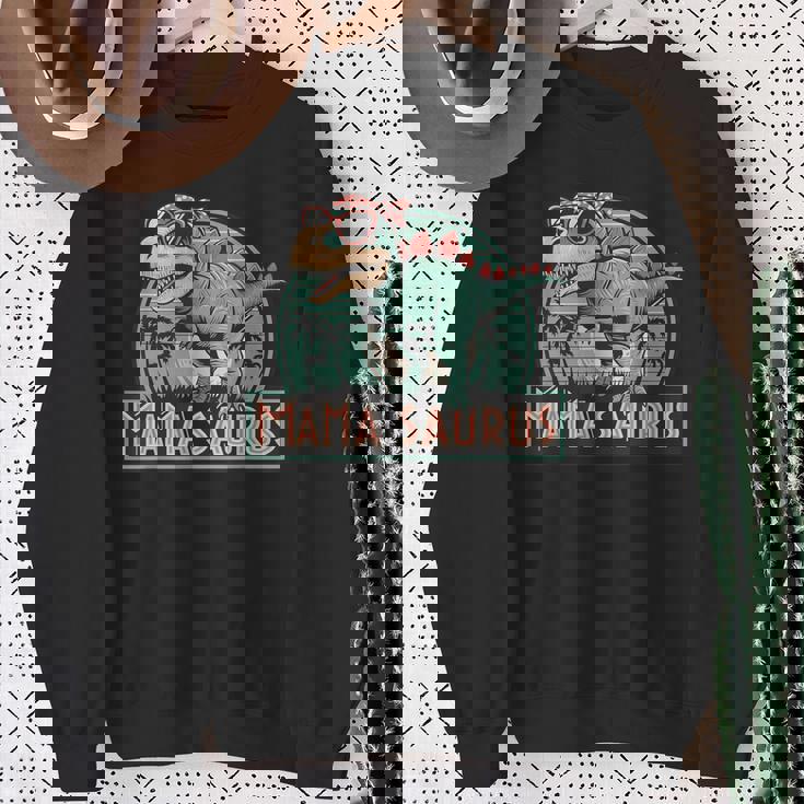 ママサウルス恐竜レトロママのレトロ面白い スウェットシャツ 年配の女性への贈り物