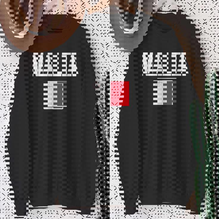 マルタ マルチーズ ティーフラッグ お土産ギフト スウェットシャツ 年配の女性への贈り物