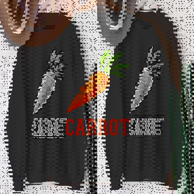 ユニークで楽しいニンジンデザインのグラフィック。 スウェットシャツ 年配の女性への贈り物