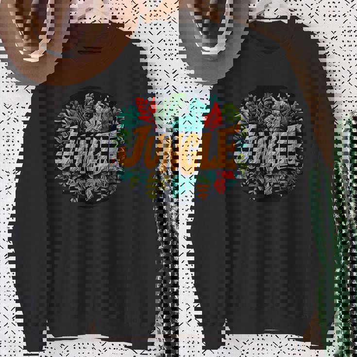 ユニークなスタイルの素晴らしいジャングルグラフィック。 スウェットシャツ 年配の女性への贈り物