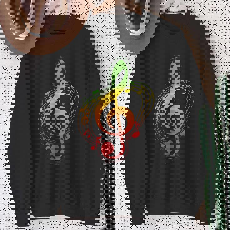 ラスタカラー音符、ジャマイカ風音楽、レゲエ スウェットシャツ 年配の女性への贈り物