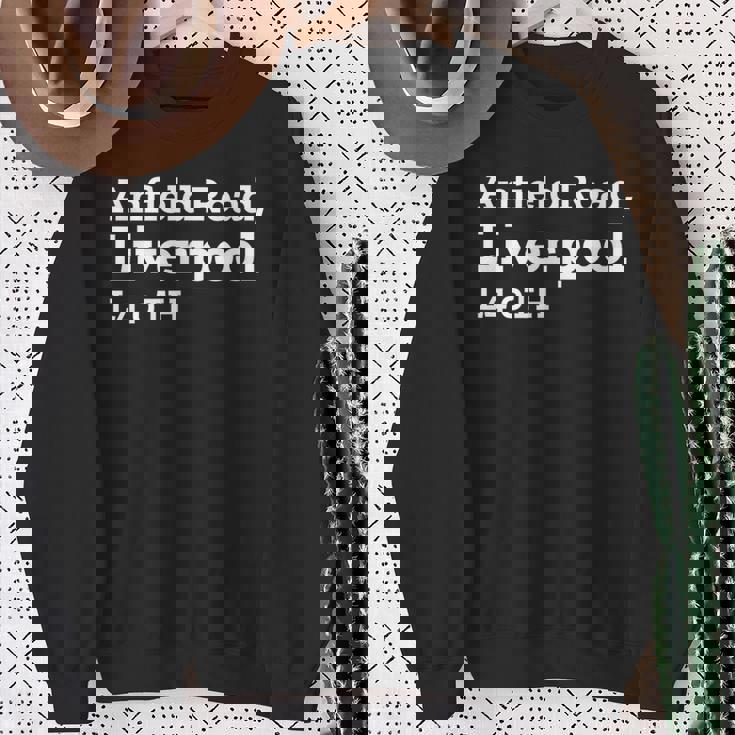 リバプールスタジアムの住所 スウェットシャツ 年配の女性への贈り物