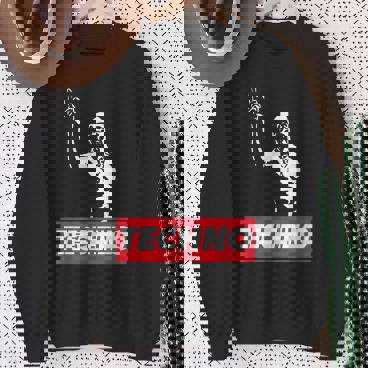 レイバー、Dj、ハードテクノパーティー、フェスティバルのためのテクノバイキング スウェットシャツ 年配の女性への贈り物