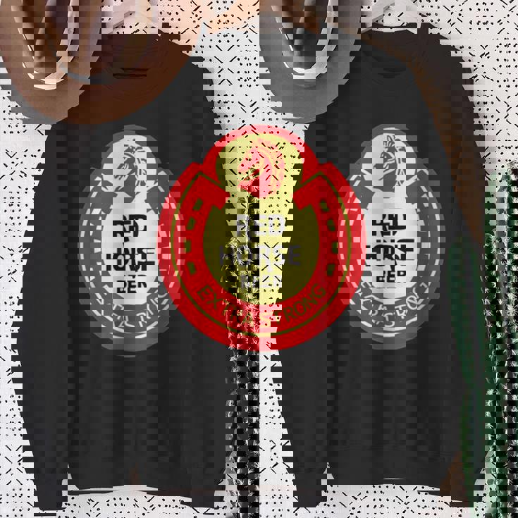 レッドホース スウェットシャツ 年配の女性への贈り物