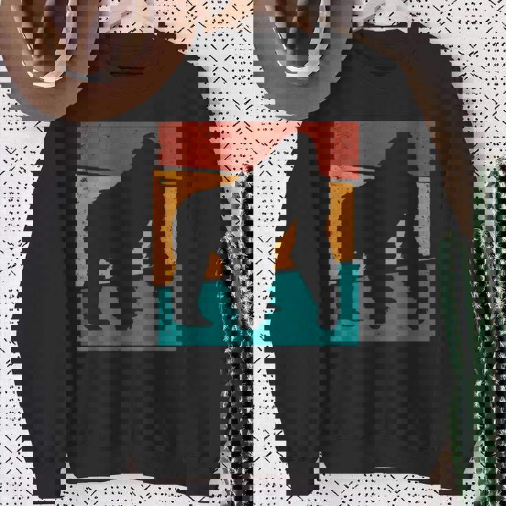 レトロ ゴリラ I エステティック ゴリラ I モンキー I ゴリラ スウェットシャツ 年配の女性への贈り物