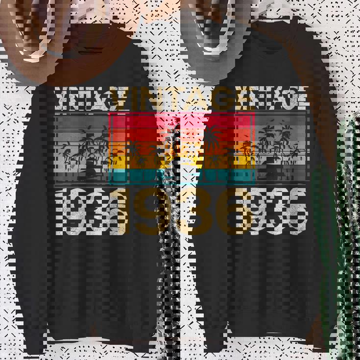 レトロ ヴィンテージ 1936 誕生日 スウェットシャツ 年配の女性への贈り物