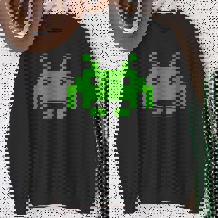 レトロインベーダー スウェットシャツ 年配の女性への贈り物