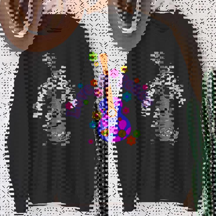 レトロフラワーパワーギター-ラブアンドピース2-ファンファン スウェットシャツ 年配の女性への贈り物