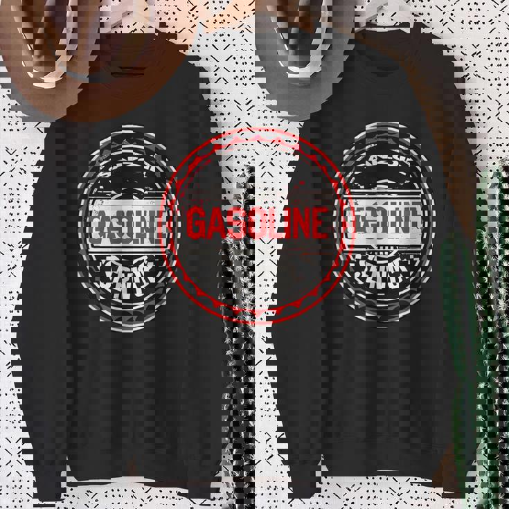 レトロヴィンテージガソリンスタンドanzoil モーターオイル 車 バイク ガレージ スウェットシャツ 年配の女性への贈り物