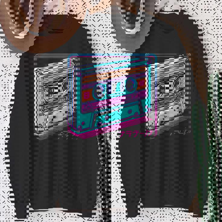 レトロヴェイパーウェイブカセット ロフィ アニメ 日本の美学 スウェットシャツ 年配の女性への贈り物