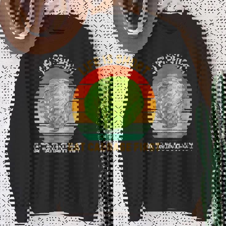 レトロ生活は短い。キャベツはじめてのキャベツ料理好き スウェットシャツ 年配の女性への贈り物