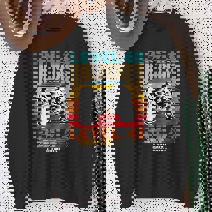 レベル40 アンロック レベル41 ロード中 40歳の誕生日 スウェットシャツ 年配の女性への贈り物