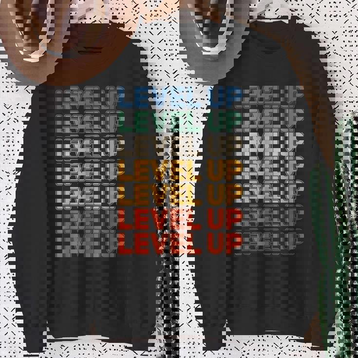 レベルアップ ビデオゲーム ゲーム レトロ ゲーマー スウェットシャツ 年配の女性への贈り物