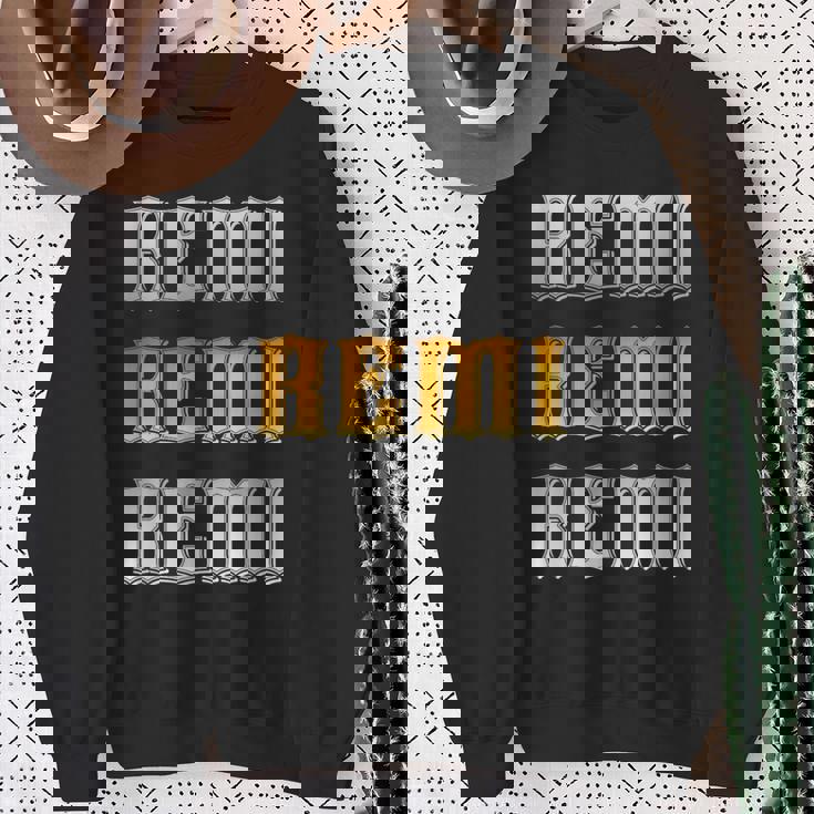 レミ 名前 ヴィンテージ レトロ 誕生日 スウェットシャツ 年配の女性への贈り物