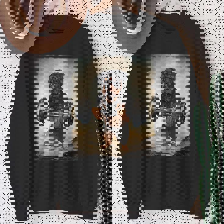 ロットワイラー 犬の筋トレ ウェイトリフティング スウェットシャツ 年配の女性への贈り物