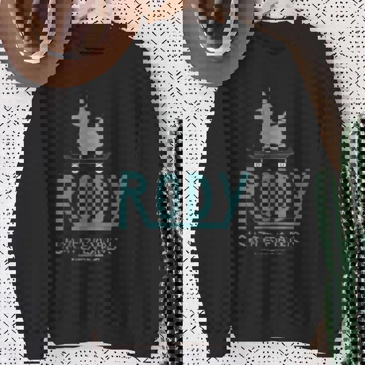 ロディ Rody（Rody Of ThetreetSkateboard_Green バックプリント スウェットシャツ 年配の女性への贈り物