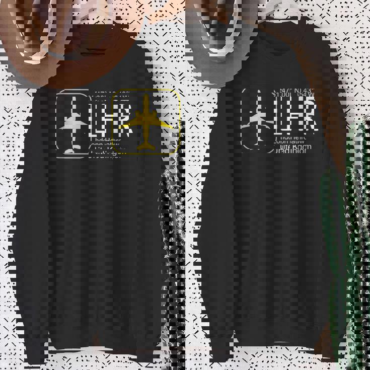 ロンドンヒースロー国際空港 スウェットシャツ 年配の女性への贈り物