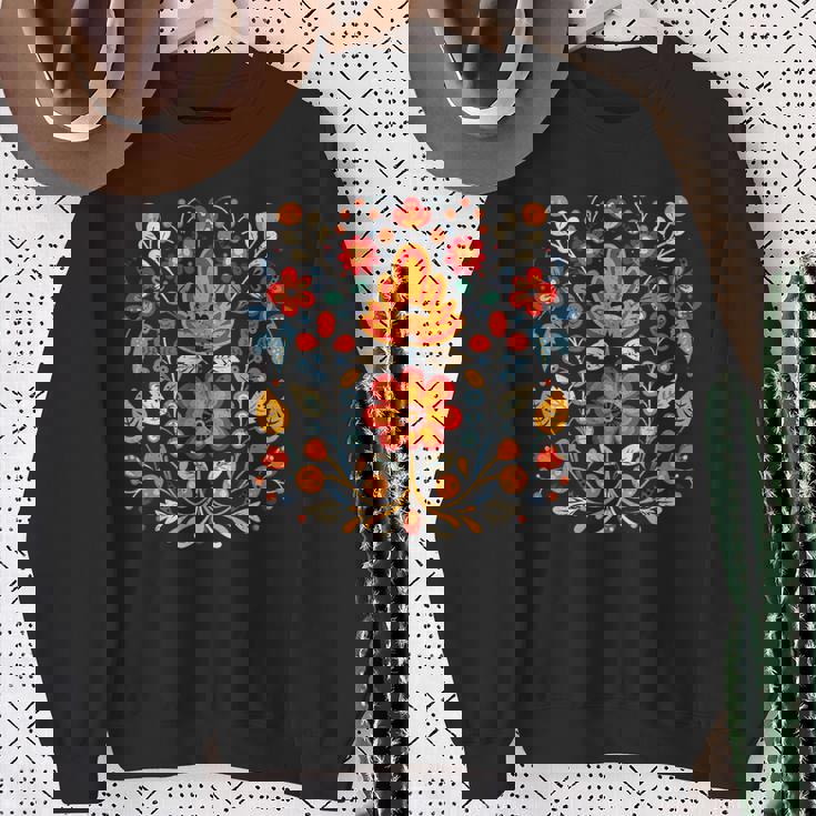 ヴィシヴァンカ キリル文字刺繍 国民的 民族的 花 異教の スウェットシャツ 年配の女性への贈り物