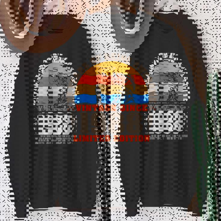 ヴィンテージ 37歳の誕生日 37歳の釣り愛好家 1988年生まれ スウェットシャツ 年配の女性への贈り物