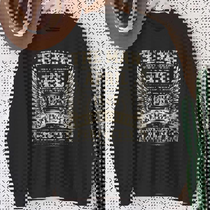 ヴィンテージ 80歳 男性 ギフト 1945年4月 80歳の誕生日 スウェットシャツ 年配の女性への贈り物