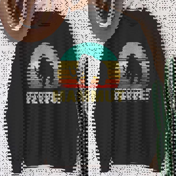 ヴィンテージ マムット サンセット レトロ スウェットシャツ 年配の女性への贈り物