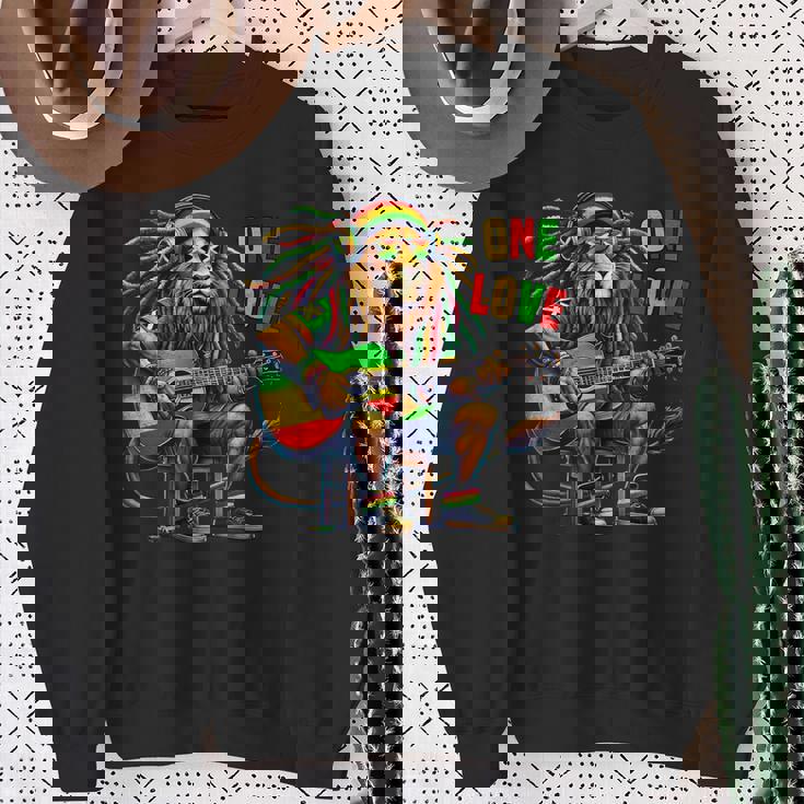 ヴィンテージ ラスタ ライオン レゲエ 音楽 One Loveibe ギター グラフィック スウェットシャツ 年配の女性への贈り物