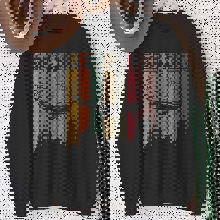 ヴィンテージ レトロ ツェッペリン 飛行船 アンティーク調 スウェットシャツ 年配の女性への贈り物