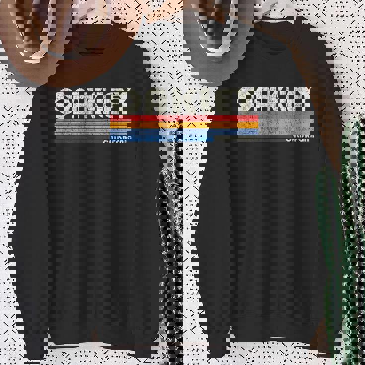 ヴィンテージ70年代80年代スタイルoakley Ca スウェットシャツ 年配の女性への贈り物