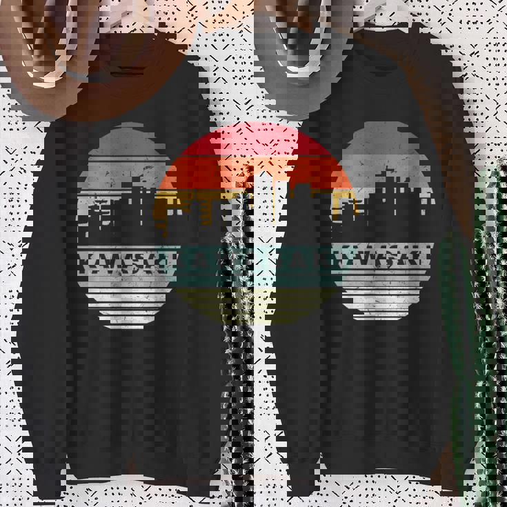 ヴィンテージカワサキスカイラインシルエット スウェットシャツ 年配の女性への贈り物