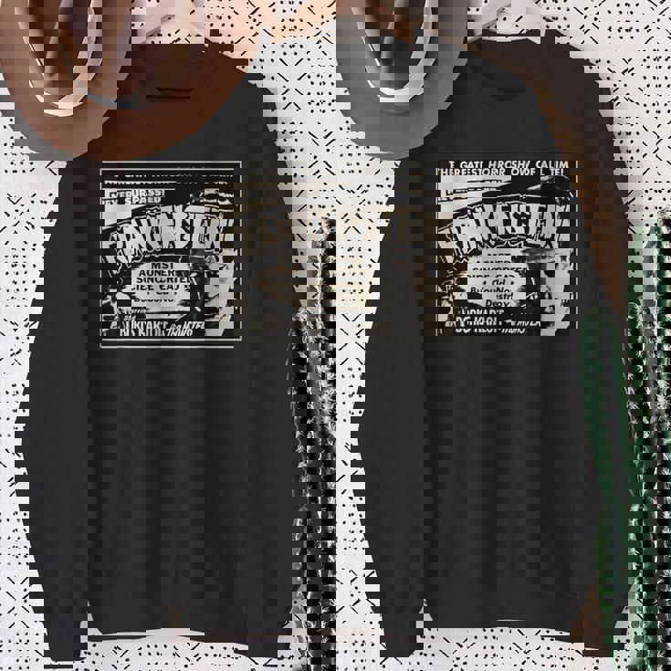 ヴィンテージホラー映画モンスター ハロウィン フランケンシュタインモンスター スウェットシャツ 年配の女性への贈り物